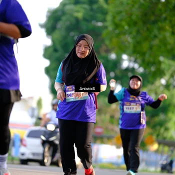 Runner Photo 8303392