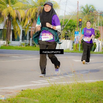 Runner Photo 8303449