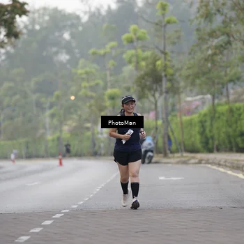 Runner Photo 8303473