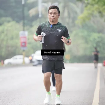 Runner Photo 8303475