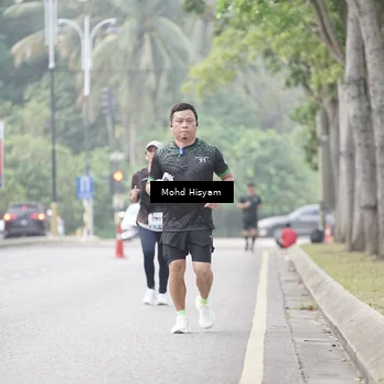 Runner Photo 8303476