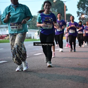 Runner Photo 8303491