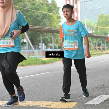 Runner Photo 8303500