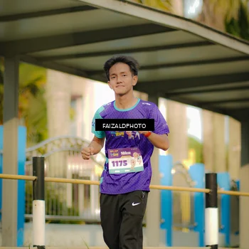 Runner Photo 8303505