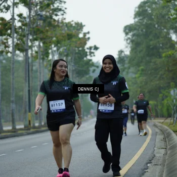Runner Photo 8303512