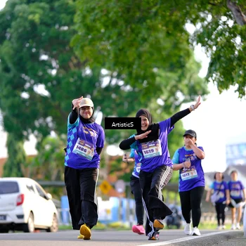 Runner Photo 8303519
