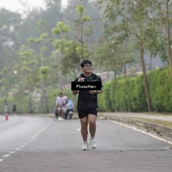 Runner Photo 8303524