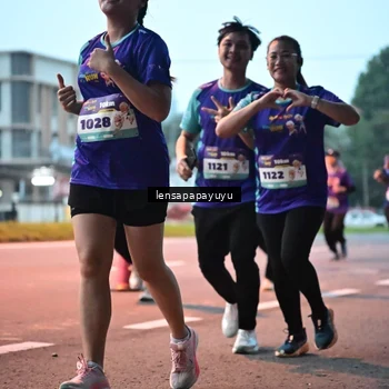Runner Photo 8303547