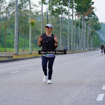 Runner Photo 8303555