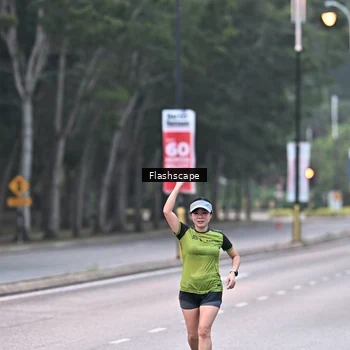 Runner Photo 8303558