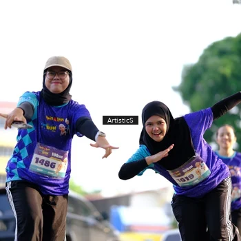 Runner Photo 8303639