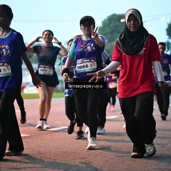 Runner Photo 8303660
