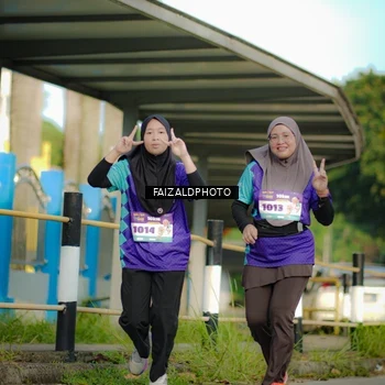 Runner Photo 8303681