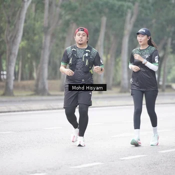 Runner Photo 8303689
