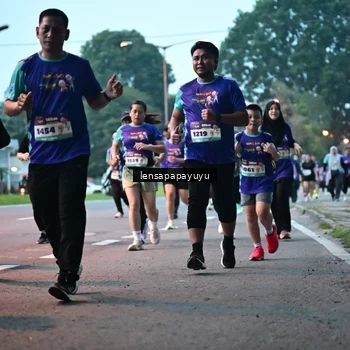 Runner Photo 8303749