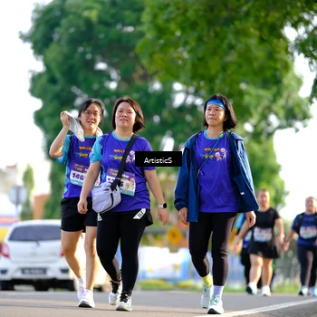Runner Photo 8303751