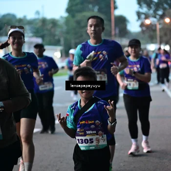 Runner Photo 8303753