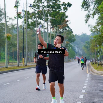 Runner Photo 8303758