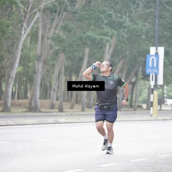 Runner Photo 8303775