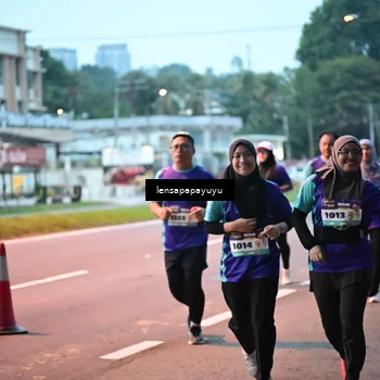 Runner Photo 8303811