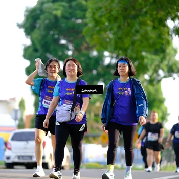 Runner Photo 8303860