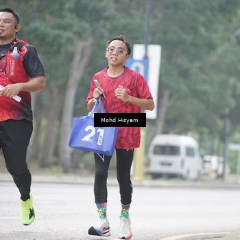 Runner Photo 8303895