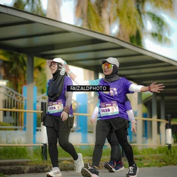 Runner Photo 8303922