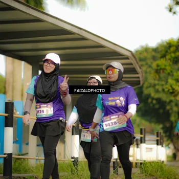 Runner Photo 8303936