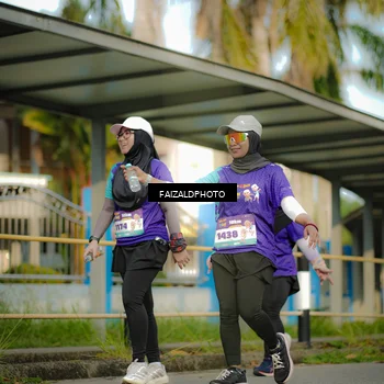Runner Photo 8303939
