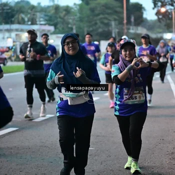 Runner Photo 8303951