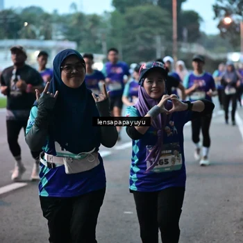 Runner Photo 8303966