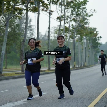 Runner Photo 8303989