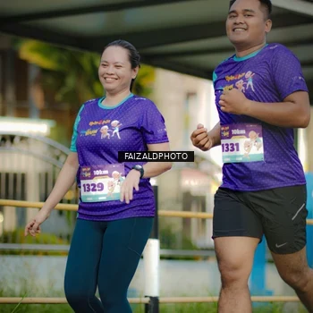 Runner Photo 8304030
