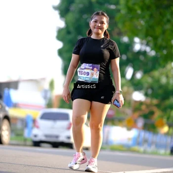 Runner Photo 8304036