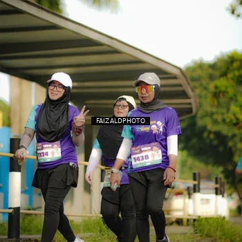 Runner Photo 8304040