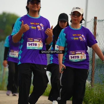 Runner Photo 8304072