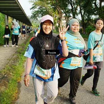 Runner Photo 8304075