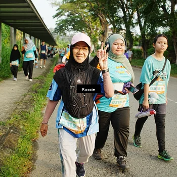 Runner Photo 8304078