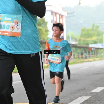 Runner Photo 8304084