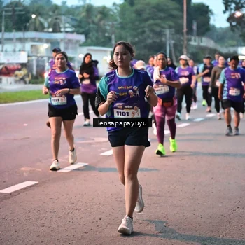 Runner Photo 8304134