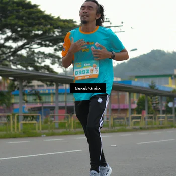 Runner Photo 8304146