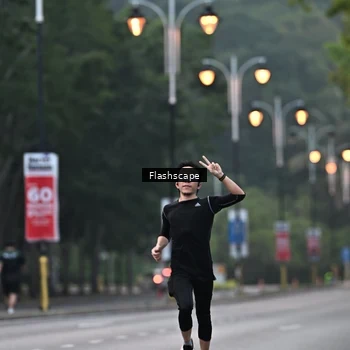 Runner Photo 8304159