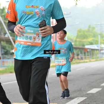 Runner Photo 8304175