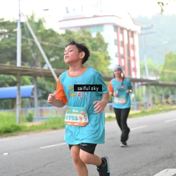 Runner Photo 8304190