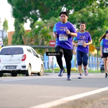 Runner Photo 8304197