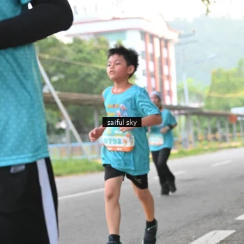 Runner Photo 8304198