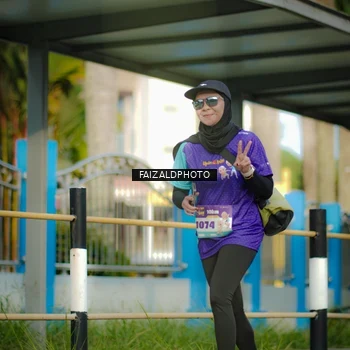 Runner Photo 8304233