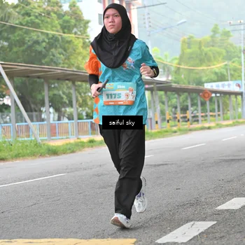 Runner Photo 8304251