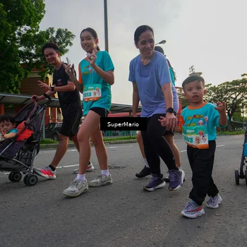 Runner Photo 8304254