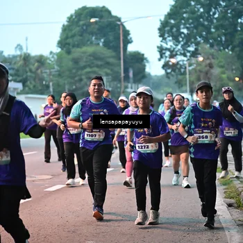 Runner Photo 8304264